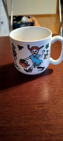 Peppi Pitkätossu muki