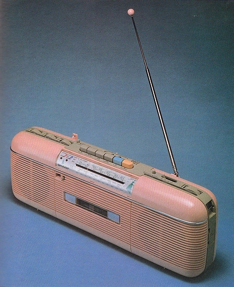 Sharp kannettava radio