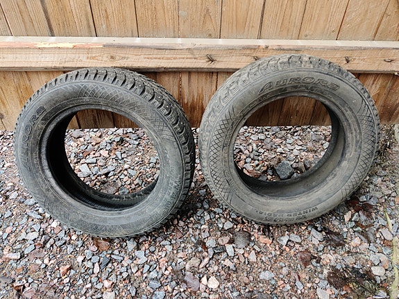 2 Kpl NASTARENKAAT AURORA 175/65R14