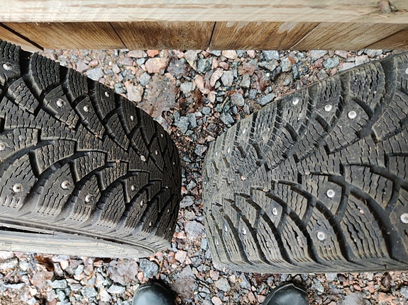 1 KPL NASTARENGAS NOKIAN HKPL 4   165/65R14