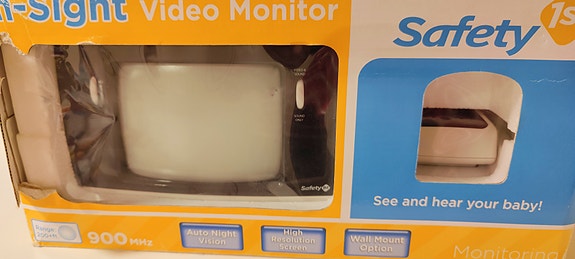 Retro videoitkuhälytin Safety 1st. Tämä on pakko nähdä !!!