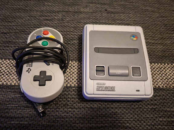 Super Nintendo Classic mini