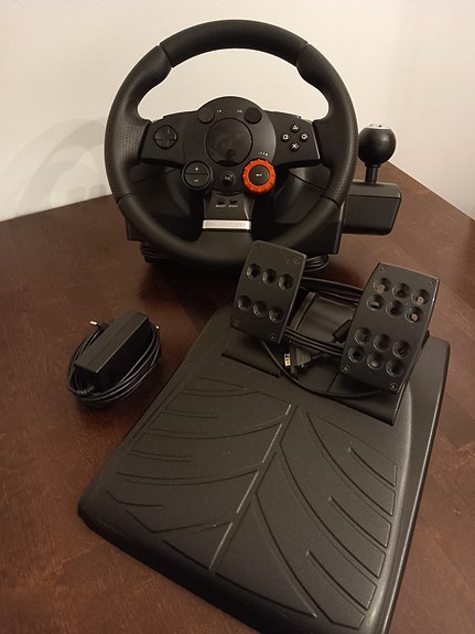 Logitech Driving Force GT PS2/PS3/PC