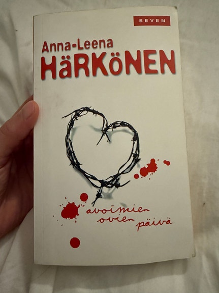 Anna-Leena Härkönen Avoimien ovien päivä kirja