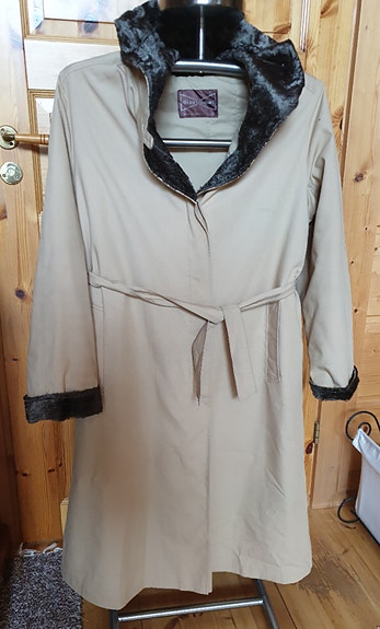 Dixi Coat talvitrenssitakki 42