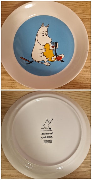 Muumipeikko jäällä muumilautanen