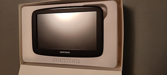 Tom Tom Go Basic navigaattori