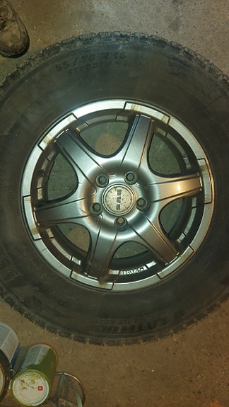 Jeep Cherokee alumiinivanteet