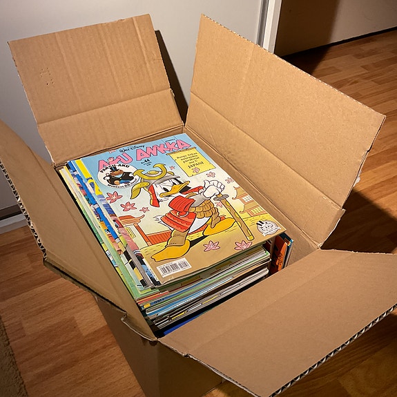 Aku Ankkoja eri vuosilta n. 100 kpl tai vaihto kahvipakettiin