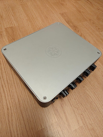 Product image 2 of 8