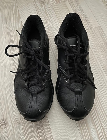 Naisten Reebok sisäkengät