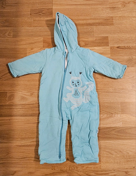 Product image 1 of 2