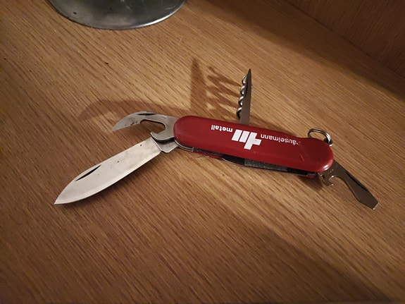 Product image 2 of 9