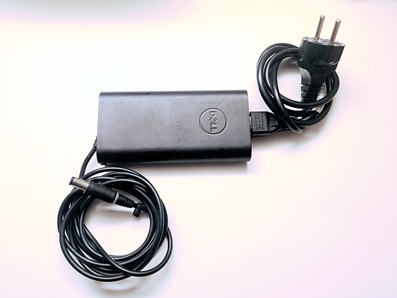 Dell kannettavan tietokoneen laturi virtalähde 19,5V 90W