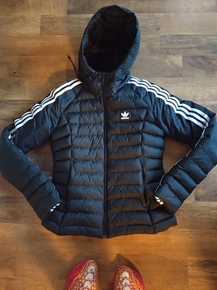 Adidas toppatakki 36/38