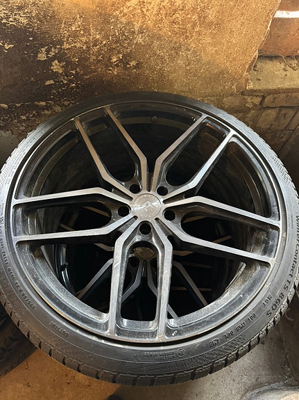 R series Bmw 22” vanteet