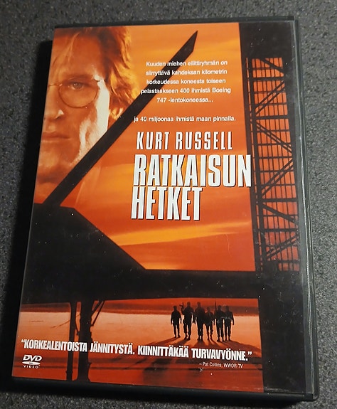 Ratkaisun hetket pääosassa Kurt Russel