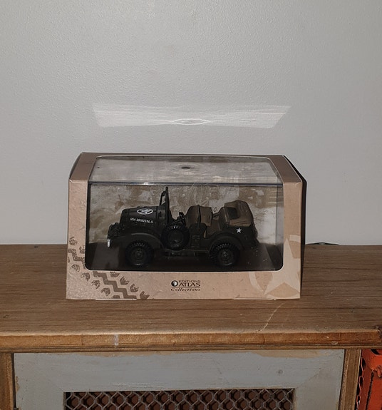 Product image 9 of 10