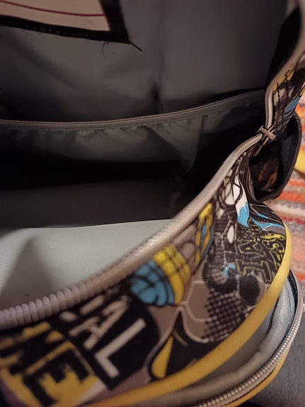 Product image 8 of 9