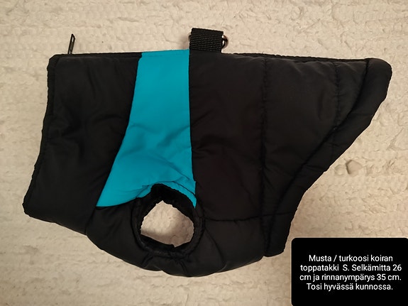 Musta / turkoosi koiran toppatakki 26 cm