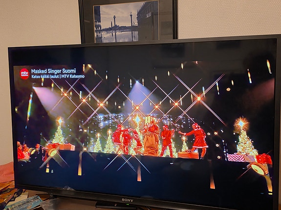 Myydään Sony televisio 40 tuumainen