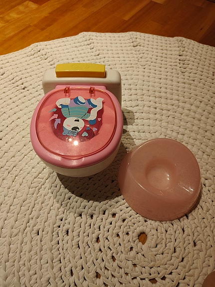 Baby Bornin WC-istuin ja vaaleanpunainen potta