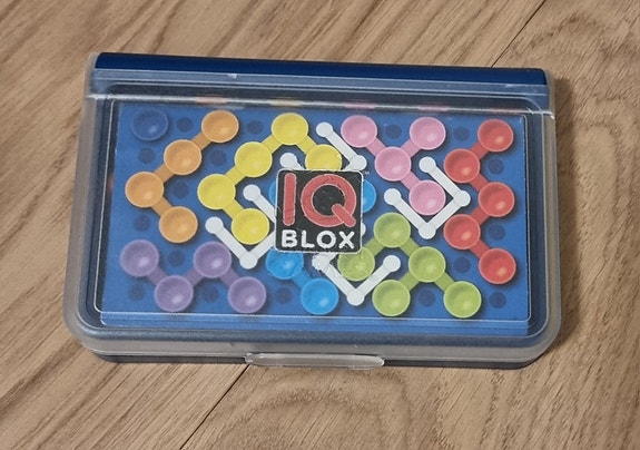SmartGames IQ Blox