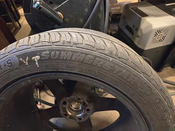Summerstar Rengas 245/45 R18