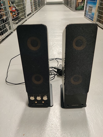Creative GigaWorks T40 Series II -stereokaiuttimet