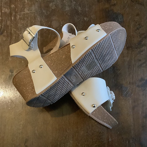 Kiilakorkosandaalit , sandaalit , korkeakorkoiset sandaalit , beige , nude