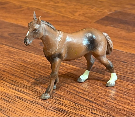 Hevonen hahmo figuuri