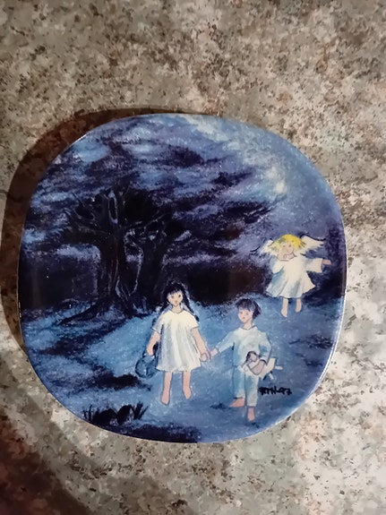 Product image 1 of 2
