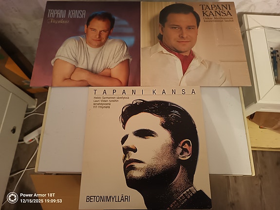Tapani kansa 9lp + 1 tupla