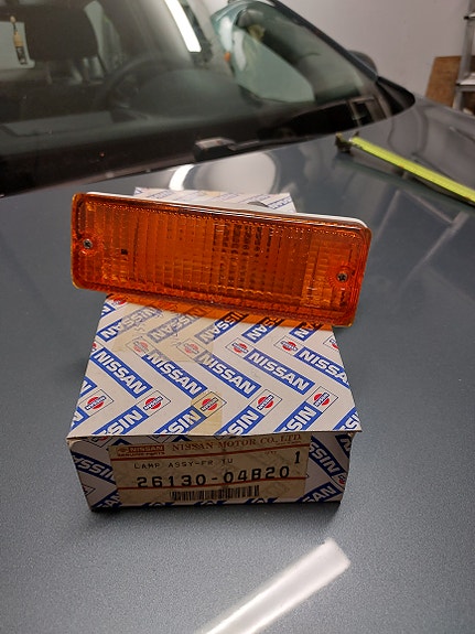 Nissan micra vilkkuvalo oikea