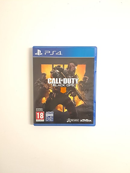 Call of Duty Black Ops 4 PS4