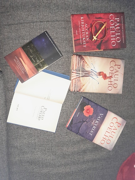 Paulo Coelho kirjat