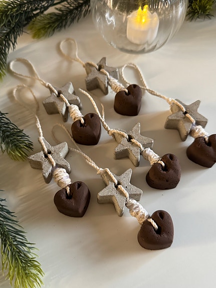 Product image 1 of 6