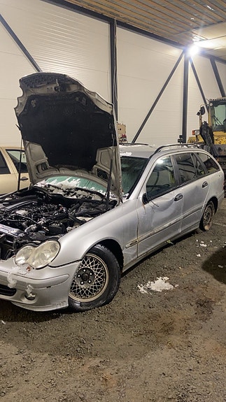 Mercedes-Benz C-sarja Farmariauto Hopea