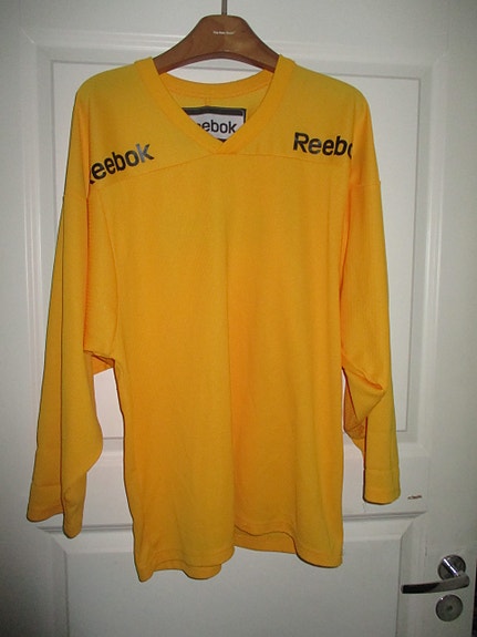 Reebok urheilupaita jääkiekkoon koko 135-150 cm