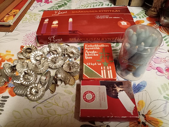 Vintage Joulukuusen Kynttilä sarja, Kynttilöitä ja Vintage Kynttilän pidikkeitä
