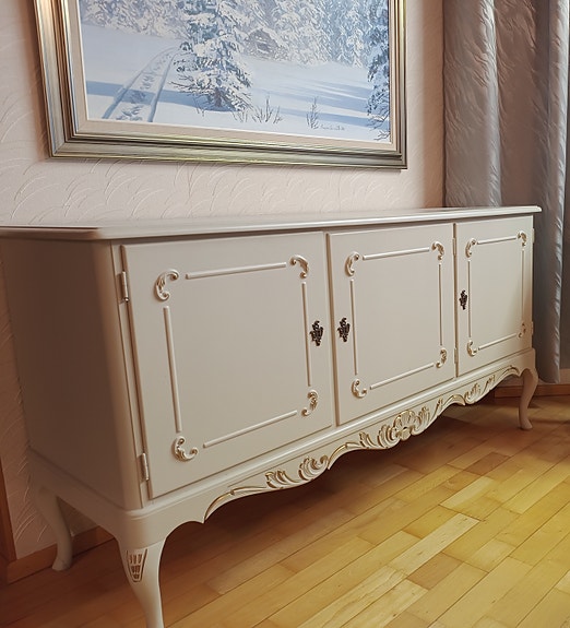 Astiakaappi, talonpoikaisrokokoo