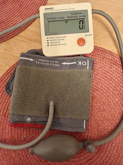 Verenpainemittari OMRON