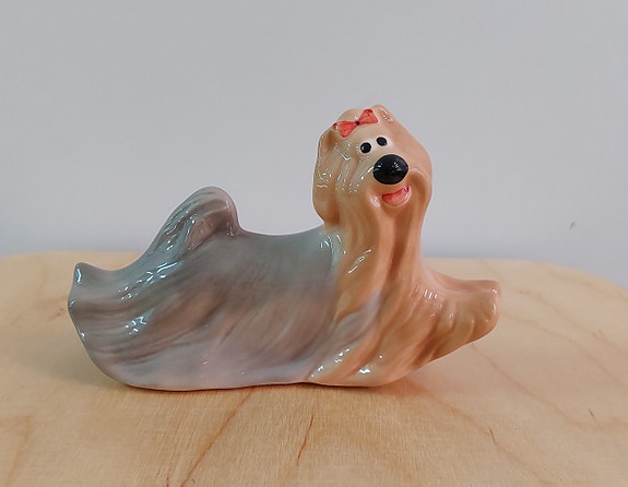 Yorkshirenterrieri, posliini figuuri
