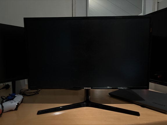 Samsung 27 tuuman näyttö