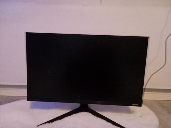 Myydään Samsung näyttö/TV