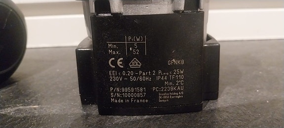 Product image 3 of 3