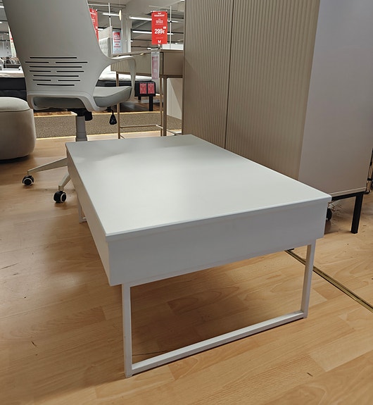 Inari modern sohvapöytä