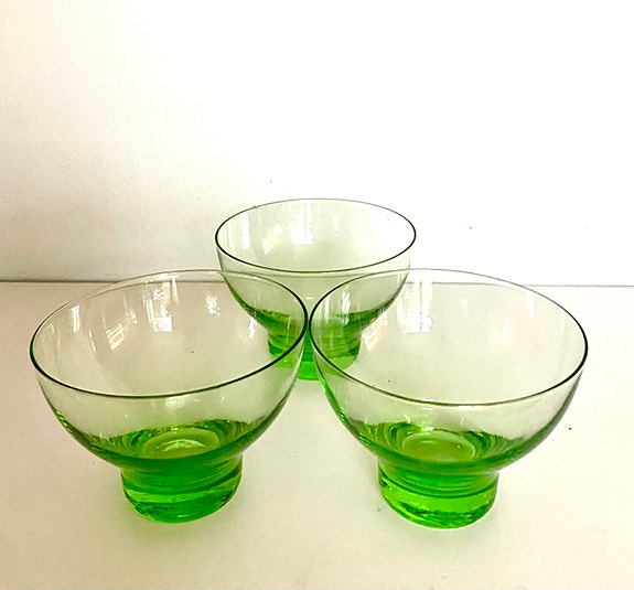 Suomalaista lasia. Vintage-annosmaljat, jälkiruokakulhot 3 kpl