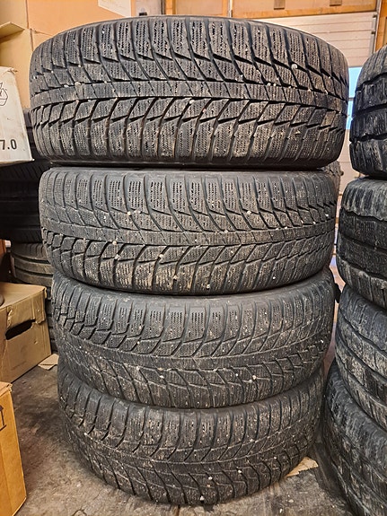 235/65R17 108R Trianglen pohjoismainen kitkarengassarja