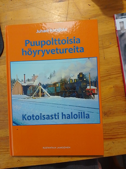 Puupolttoisia höyryvetureita